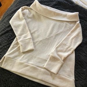 Gap - Off Shoulder Ribbed Sweater - NWT